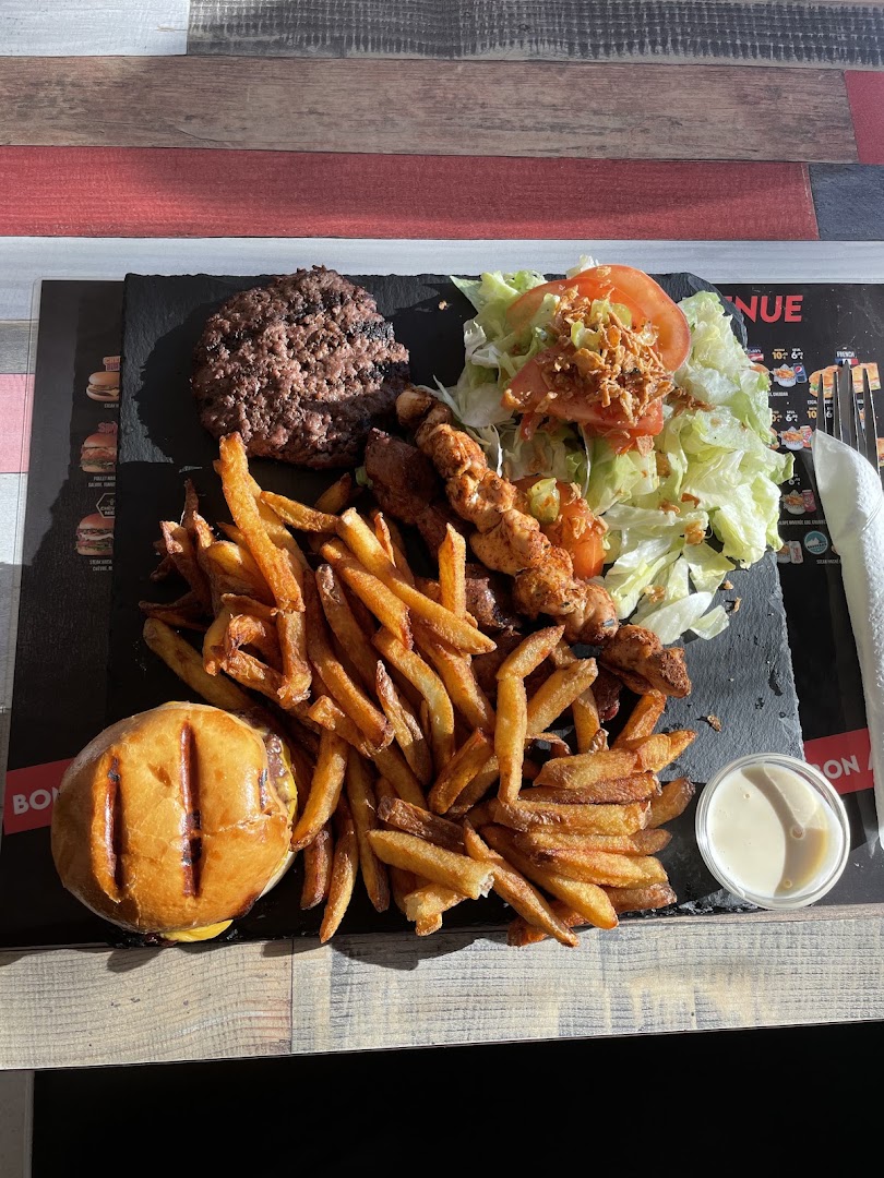 H Burger · Photos 4